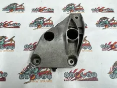 Кронштейн двигателя BMW F10 22116781233, левый