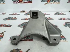 Кронштейн двигателя BMW F10 22116775914, правый