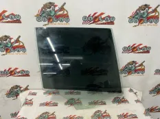 Стекло двери BMW E84 02.09.2011 51352990300 КРОССОВЕР N20B20A, заднее правое