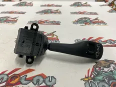 Подрулевой переключатель дворников BMW E46 2004-11-09 61318363664 СЕДАН M54B22