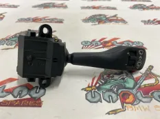 Подрулевой переключатель дворников BMW E39 02.2003 61318363664 СЕДАН M54B25