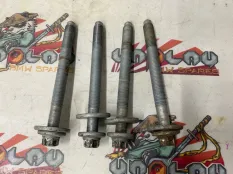 Болты подрамника BMW E92 04.2008 33326760340 КУПЕ N46B20B, задние