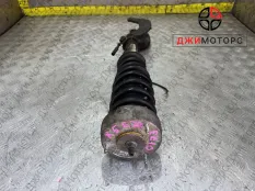 Стойка BMW X5 E70 передняя левая