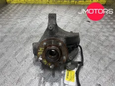 Кулак поворотный передний правый VOLVO V40 B4164T 0L.