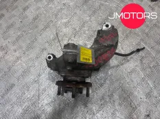Кулак поворотный передний правый VOLVO V40 B4164T 0L.