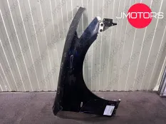 Переднее правое крыло Nissan Fuga Y51 черное