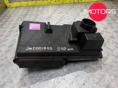 Корпус воздушного фильтра Volvo S40 V50 C30 C70