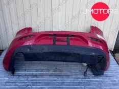 Задний бампер Volvo V40 Cross Country 2012–2019 красный