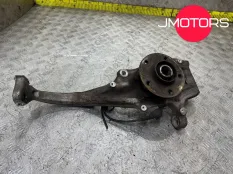 Поворотный кулак левый Audi A4 B8 CDN 2.0L