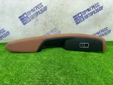 Кнопка стеклоподъемника передняя правая CHERY