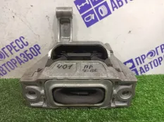 Подушка двигателя правая Volkswagen Tiguan