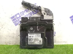 Блок управления двигателем Nissan Qashqai J11 1.7