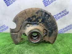 Кулак поворотный передний правый Chevrolet Niva