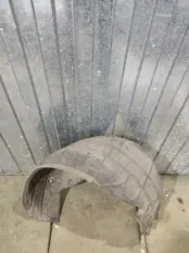 Подкрылок задний Mazda 3 BK СЕДАН 1.6 Z6 2007