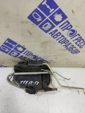 Замок двери передний правый Hyundai Getz ХЭТЧБЕК