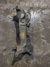 Подрамник передний Mitsubishi Legnum УНИВЕРСАЛ 1.8