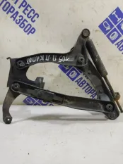 Петля капота передняя правая Mercedes-Benz W202