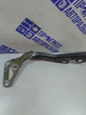 Петля капота правая Opel Astra H КУПЕ 1.6 A16XER