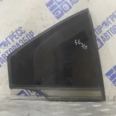 Стекло форточка боковое заднее правое Nissan
