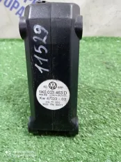 Усилитель звука передний правый Volkswagen Golf 5