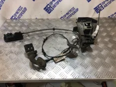 Замок двери задний левый Ford Focus 3 УНИВЕРСАЛ