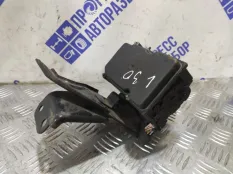 Блок ABS Nissan Qashqai КРОССОВЕР 1.6 HR16DE J10