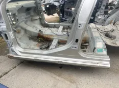 Порог левый Peugeot 308 ХЭТЧБЕК 1.6 EP6 2008