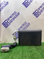 Радиатор кондиционера Land Rover Range Rover III