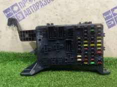 Блок предохранителей Ford Mondeo 3 СЕДАН 2.0 CJBA