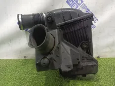 Корпус воздушного фильтра левый BMW 750i СЕДАН 4.8