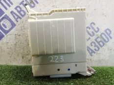 Блок предохранителей Toyota Mark X СЕДАН 2.5 4GR