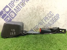 Ремень безопасности задний Volkswagen Jetta СЕДАН