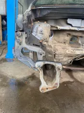 Лонжерон передний правый Ford C-MAX УНИВЕРСАЛ 1.8