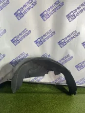 Подкрылок задний правый Volkswagen Touareg