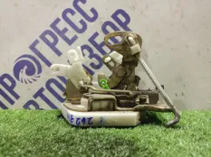 Замок двери задний правый Mitsubishi Montero Sport