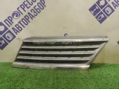 Решетка радиатора Nissan Tiida СЕДАН 1.5 HR15DE