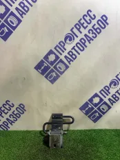 Петля двери задняя левая Audi A6 СЕДАН 2.4 AGA