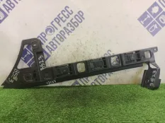 Крепление бампера заднее левое Volkswagen Passat