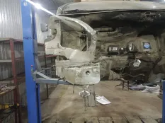 Лонжерон правый Citroen Xsara Picasso УНИВЕРСАЛ