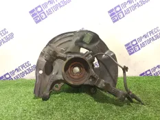 Поворотный кулак передний правый Kia/Hyundai Kia