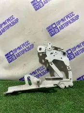 Петля капота передняя левая BMW F30 СЕДАН 2.0