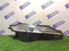 Фара передняя правая Toyota Camry V70