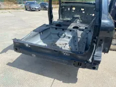 Задняя панель кузова Land Rover Range Rover III