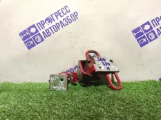 Петля двери задняя правая Audi A3 ХЭТЧБЕК 2.0 BVZ