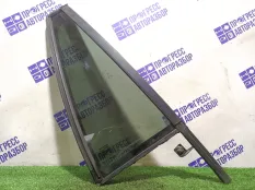 Стекло форточка боковое заднее правое Volvo XC 90