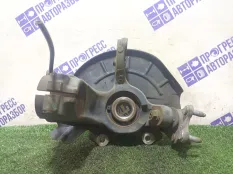 Поворотный кулак передний правый Audi A1 1.4 CAX