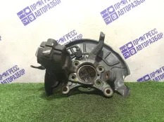 Поворотный кулак передний правый Volkswagen Golf 6