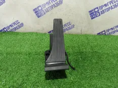 Педаль газа Mercedes-Benz W212 2.0 274.920 2013