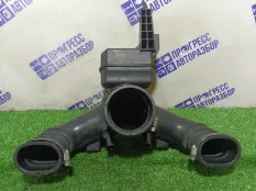 Резонатор воздушного фильтра Lexus LS 460 СЕДАН