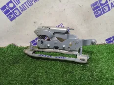 Петля капота правая Mercedes-Benz W212 2.0 274.920